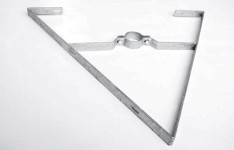 Dreieck-Winkelschelle für Schilderbreite 750 mm, Stahl feuerverzinkt