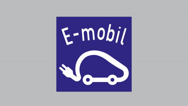 Fahrbahn-Dauermarkierung - Parkplatz Elektroauto, E-Mobil, blau